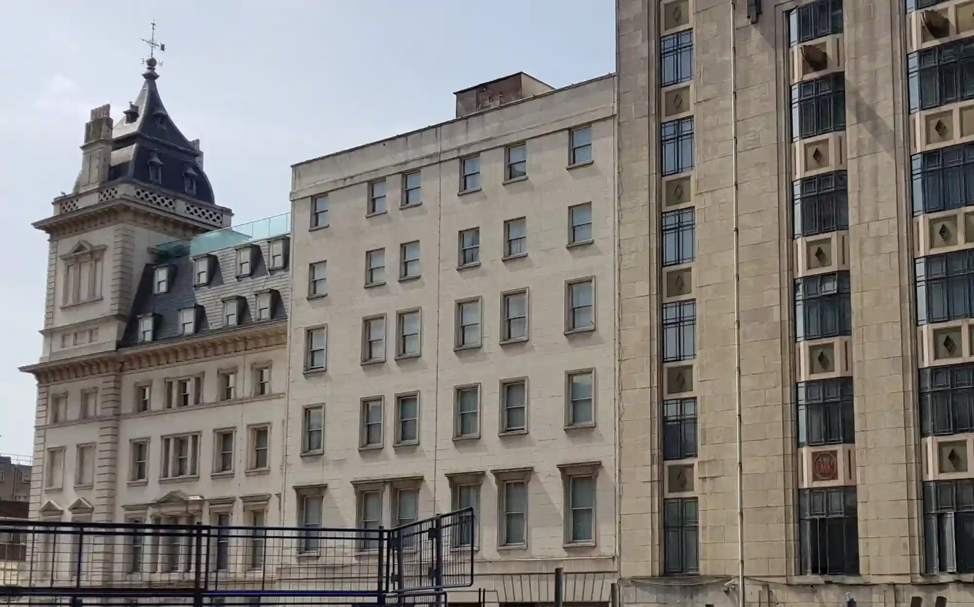 mixed-use development in reinforced concrete and steelwork